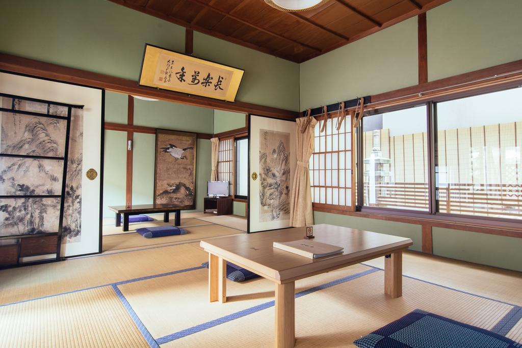 高野山 宿坊 熊谷寺 -Koyasan Shukubo Kumagaiji- Hotel Wakayama Exterior photo