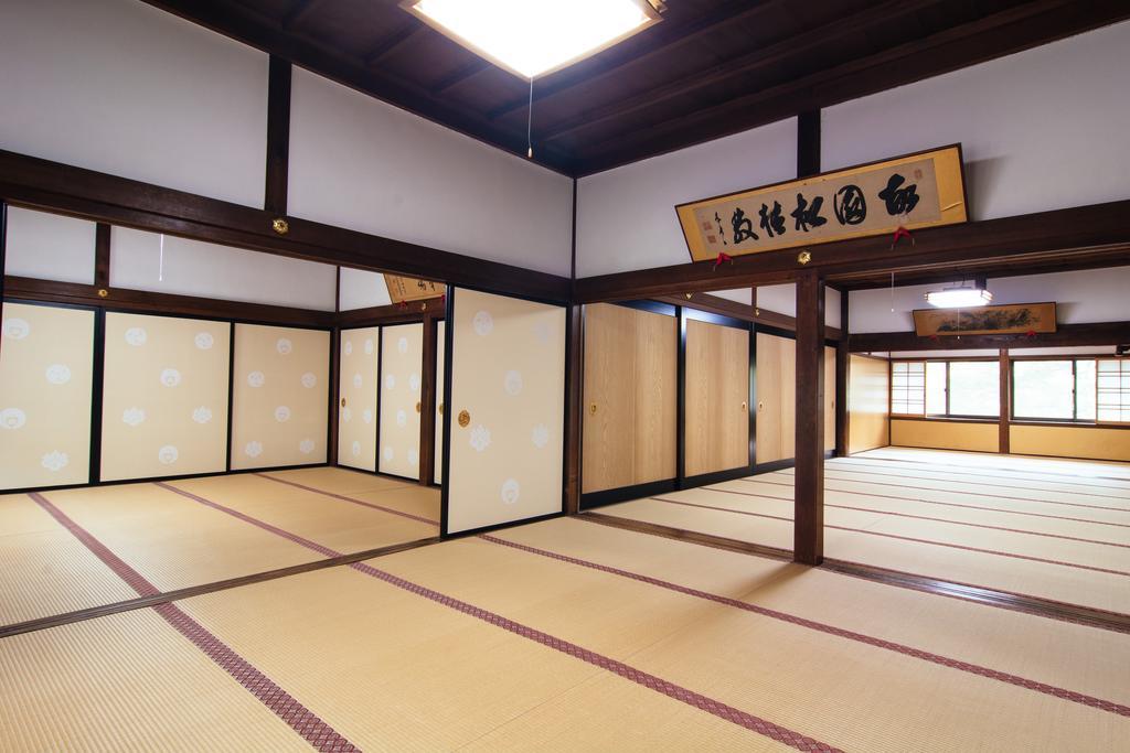 高野山 宿坊 熊谷寺 -Koyasan Shukubo Kumagaiji- Hotel Wakayama Exterior photo